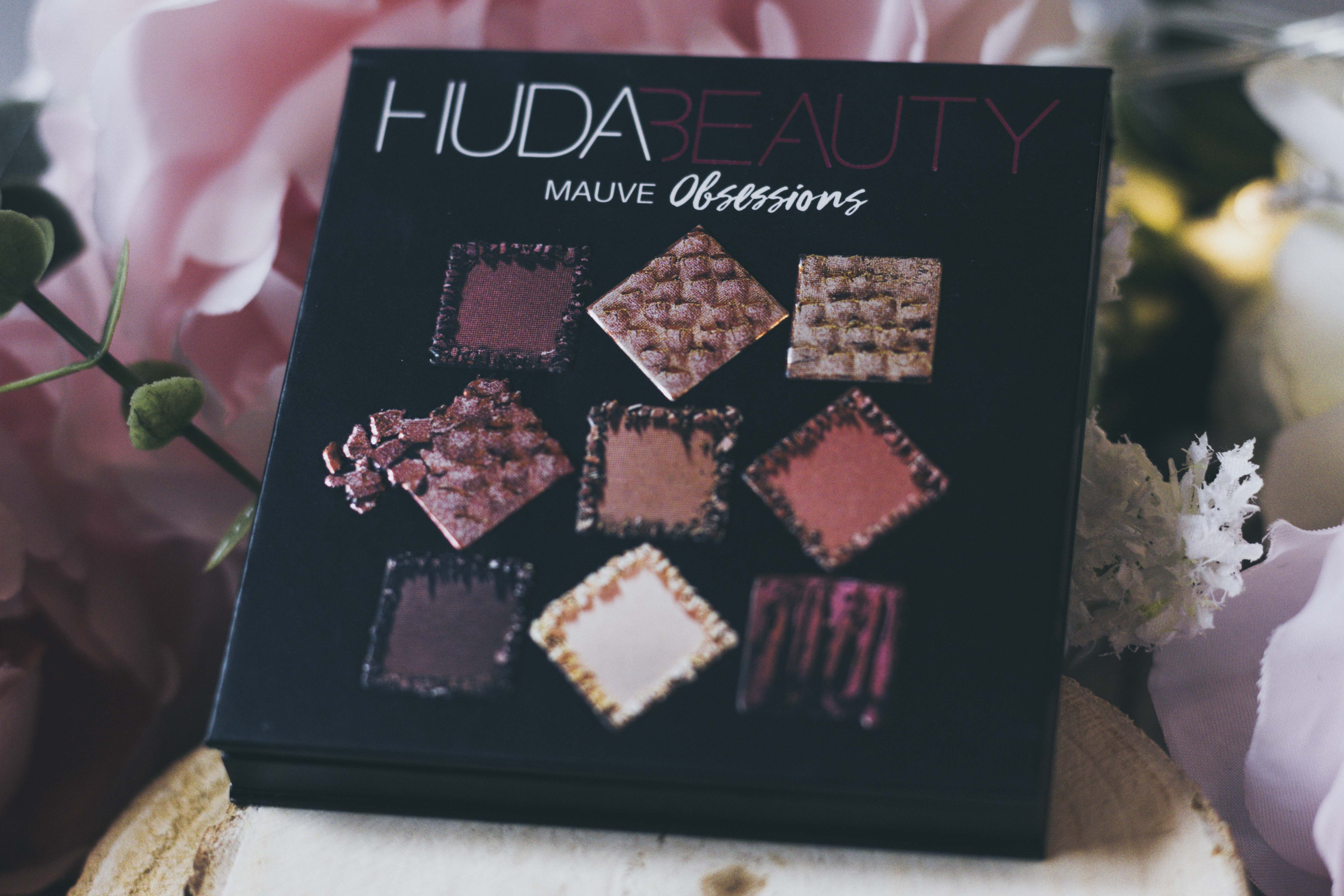 Huda Beauty Mauve Obessions palette
