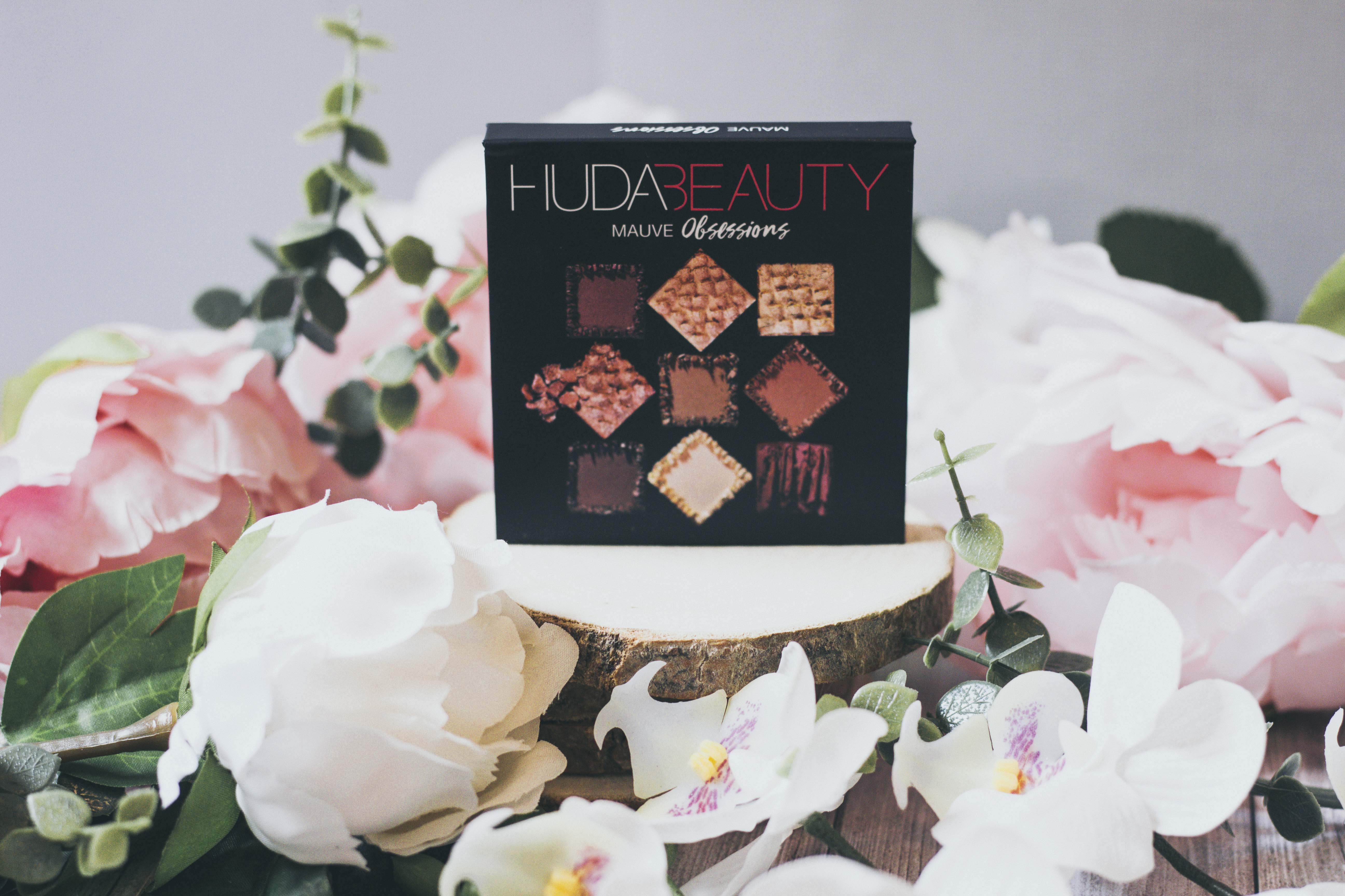 Huda Beauty Mauve Obessions palette