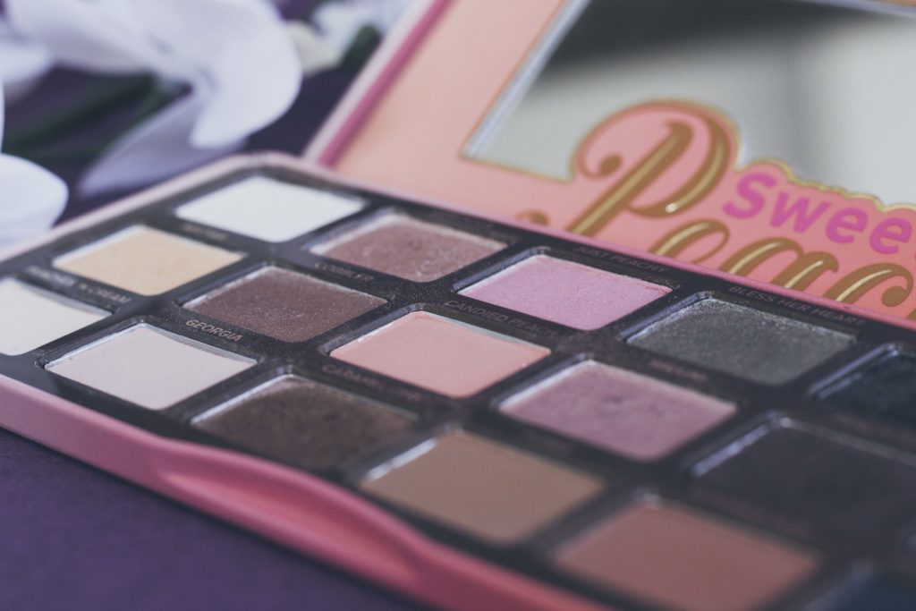 Palette Sweet Peach Too Faced